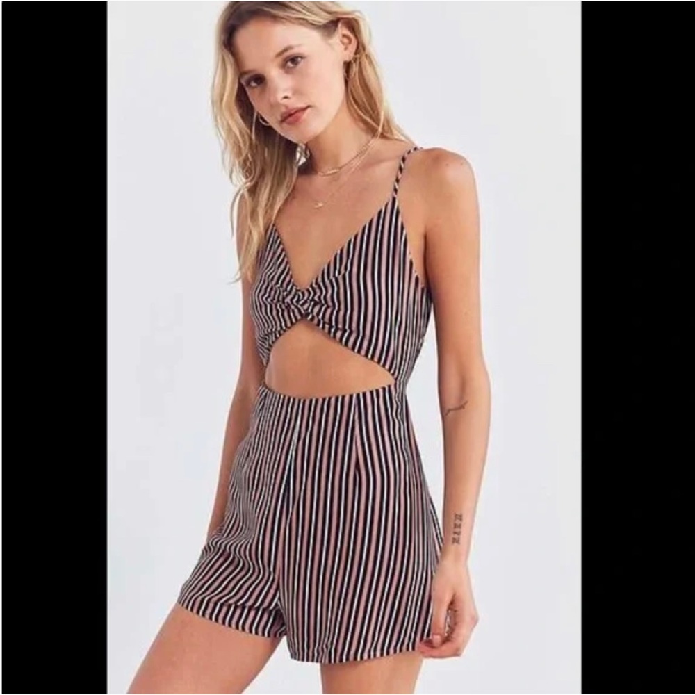 UO Kimchi Blue Striped Cut Out Knot Front Romper 6